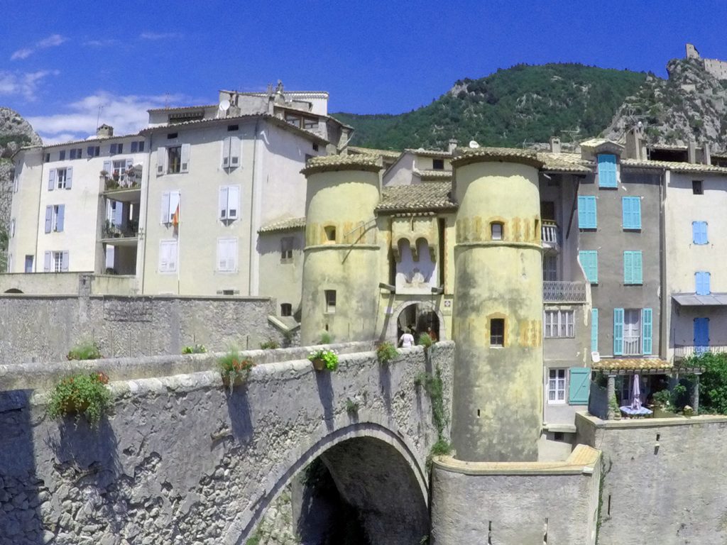 Entrevaux brama